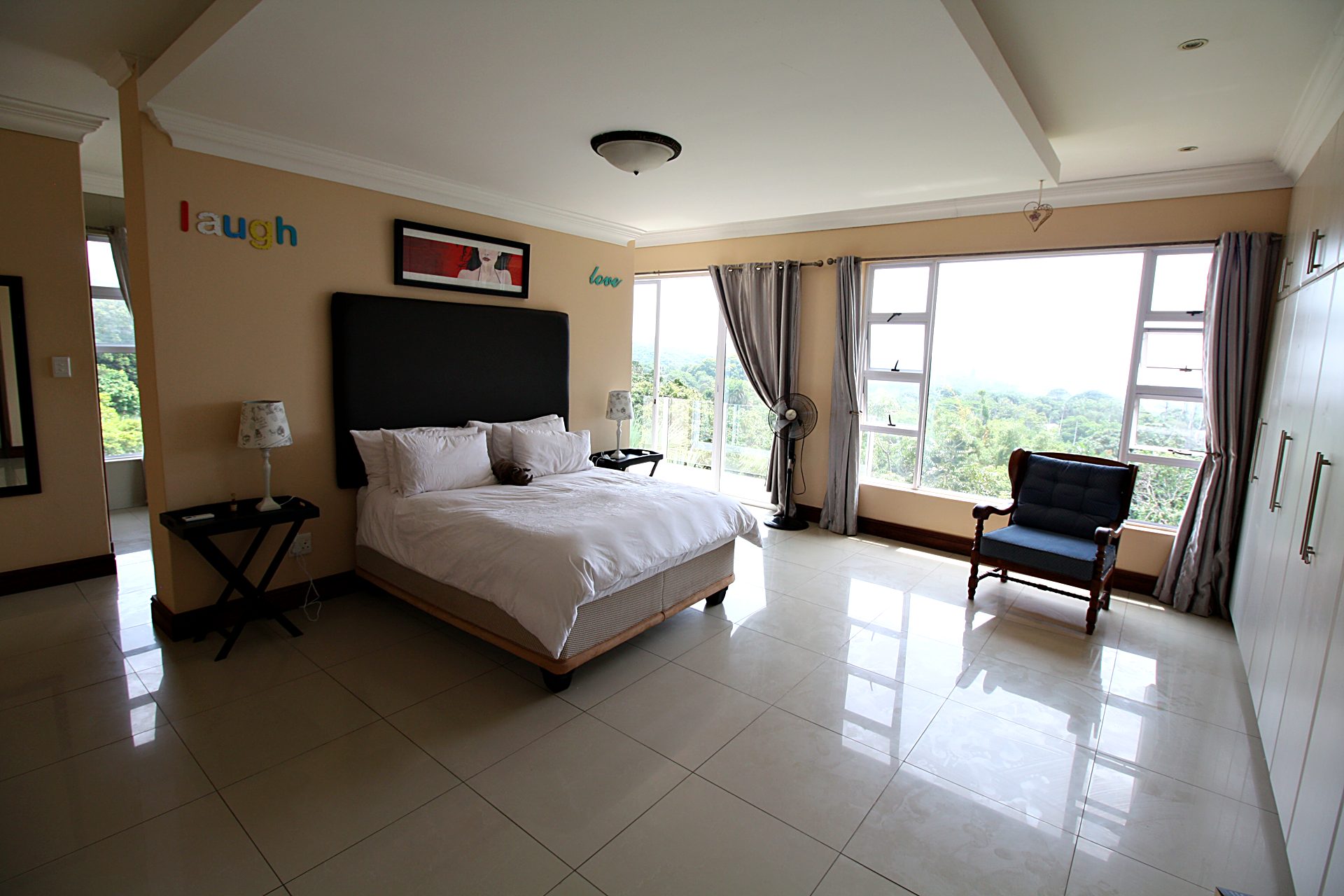 Schlafzimmer mit Meerblick